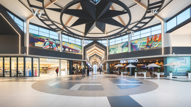 Boardwalk Mall 006